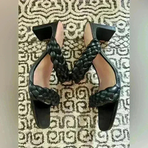 Kelly & Katie-KK Carile Heel In Black-Size 8.5- Pre-Owned - Picture 7 of 9